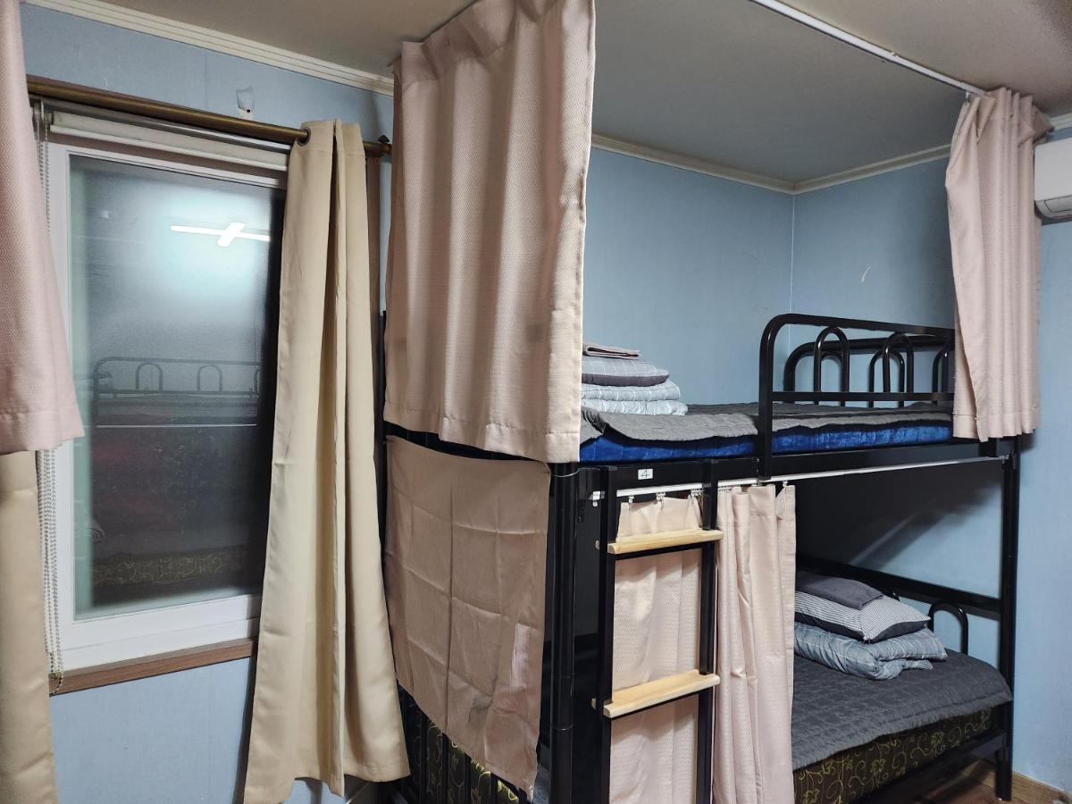 버즈네스트 호스텔 홍대 - 외국인 전용 서울특별시 외부 사진